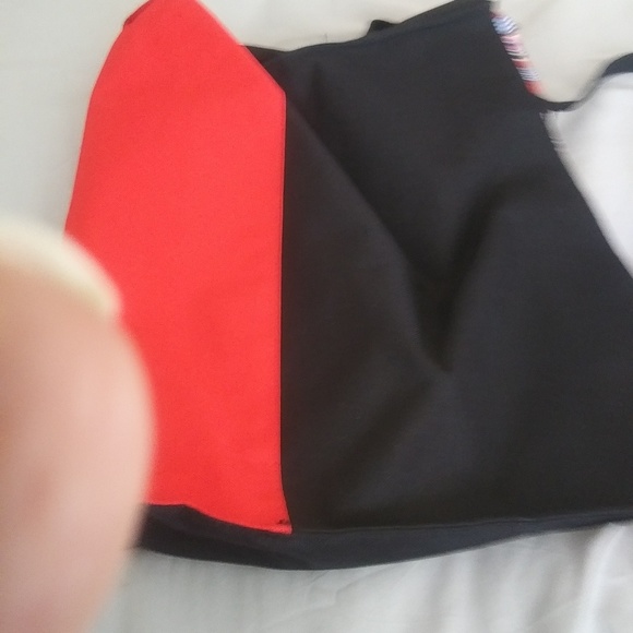 Lacome tote Sz 16x12x6 inch $20 +free $6 gift - Picture 3 of 6